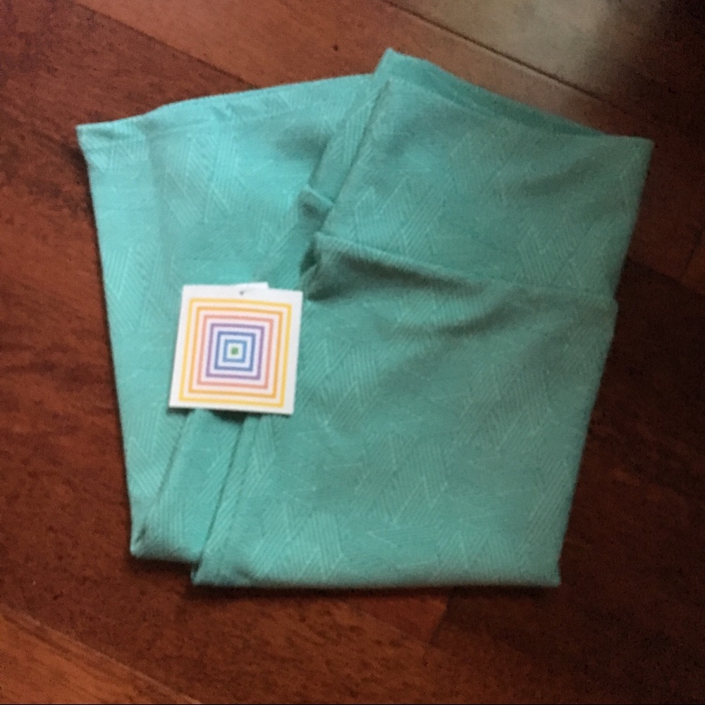 LulaRoe Cassie